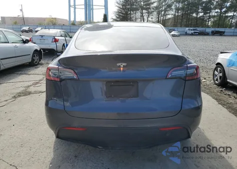 2023 Tesla Model Y из США, поврежденный, VIN 7SAYGDED8PF915954